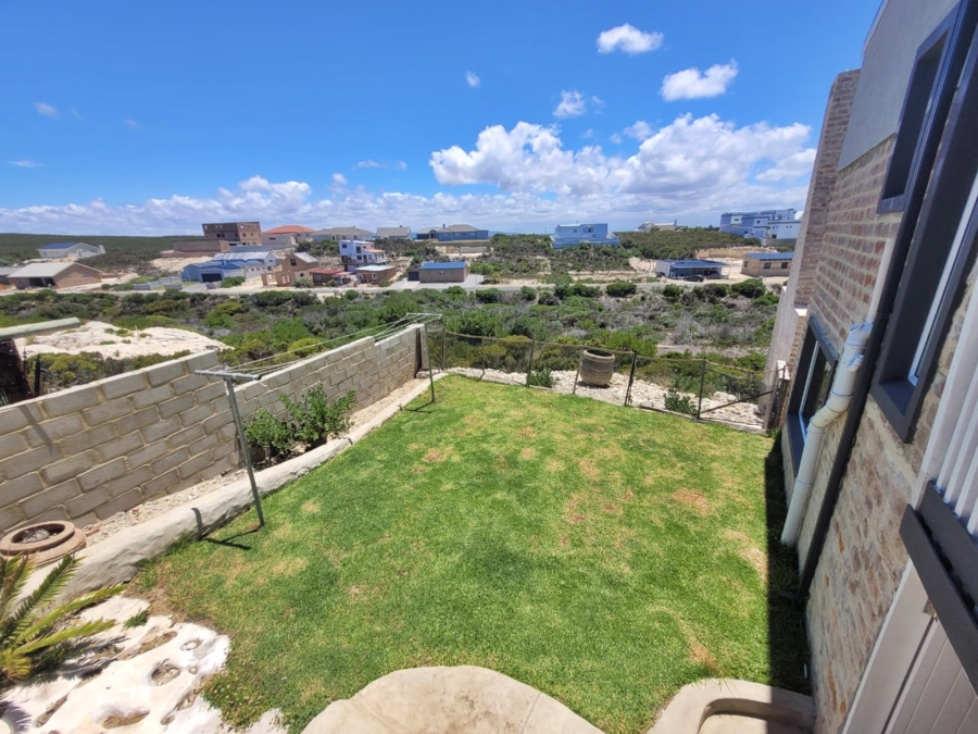 5 Bedroom Property for Sale in Struisbaai Western Cape